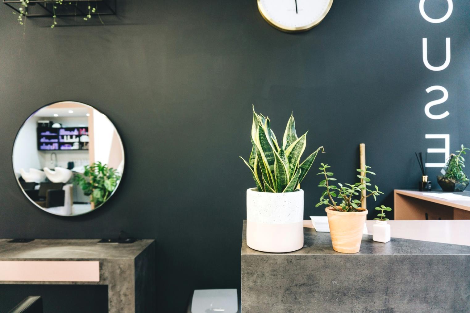Decorazioni tridimensionali con cristalli e microperle